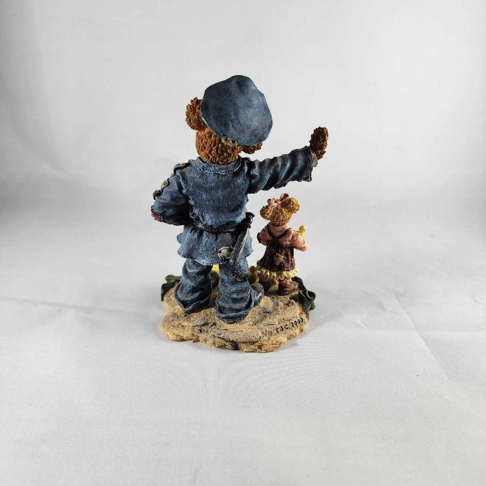 EUC "Everday Hero" the Bearstone Collection Edition #AE/4864 - Picture 3 of 5